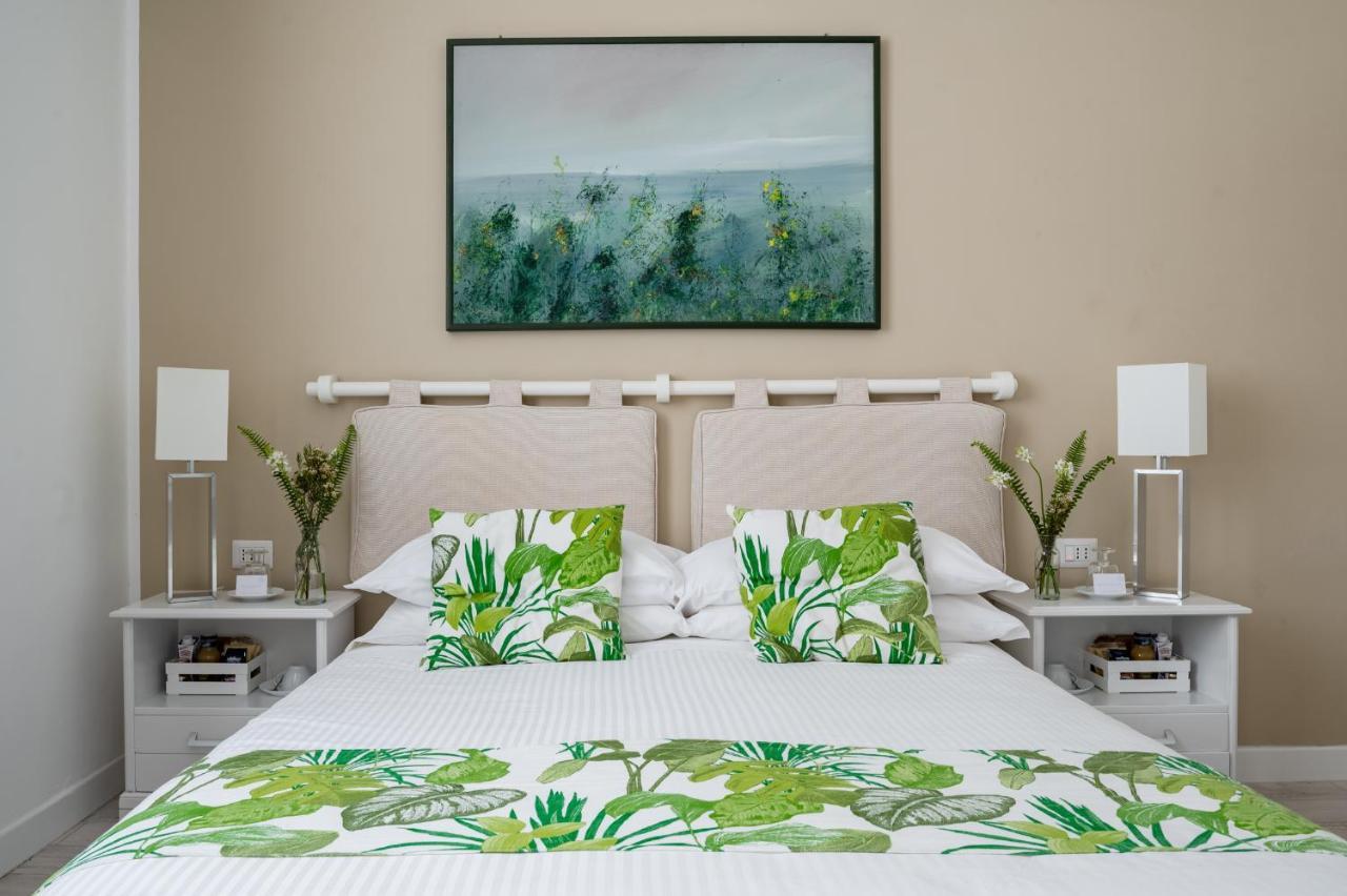Donnalaura Bed & Breakfast Messina Dış mekan fotoğraf